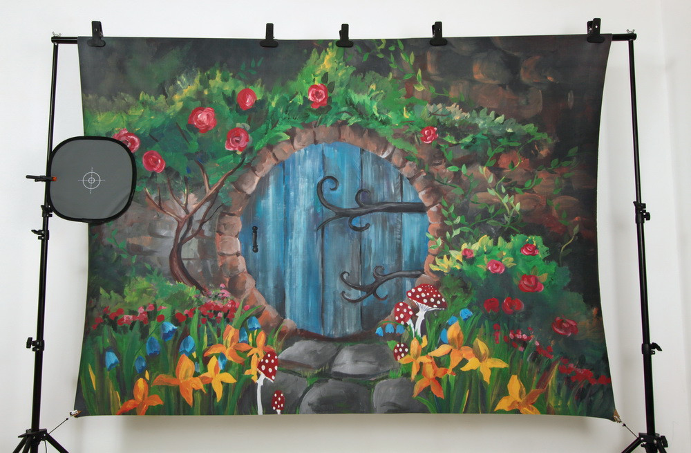 Backdrop "Behind the magic door"