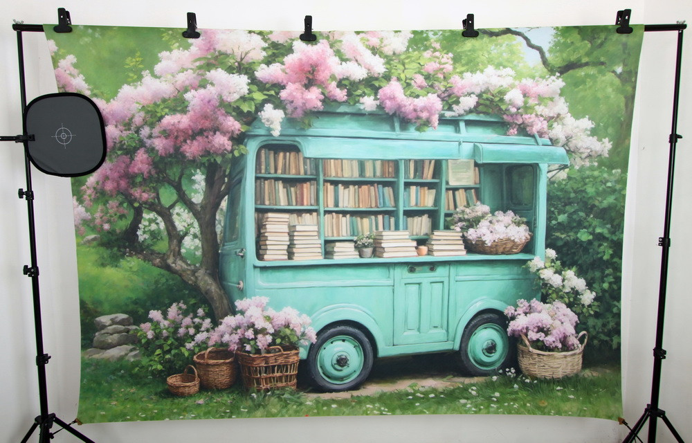 Backdrop "Spring book van"
